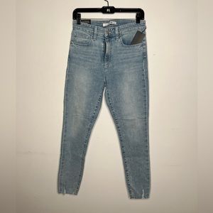 Joes skinny high rise light wash, 28